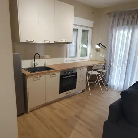 Airnest Comfort * Thessaloniki
